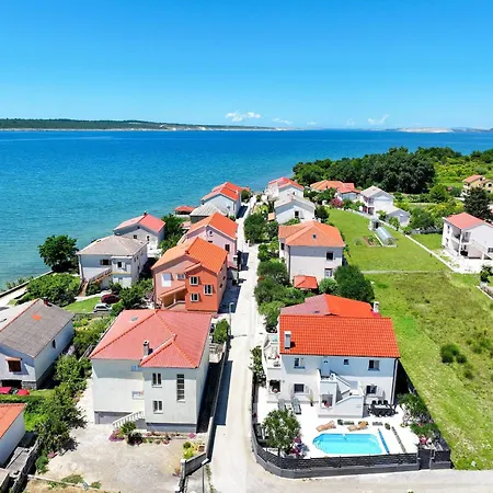 Feliks Zadarvillas Villa Ljubač